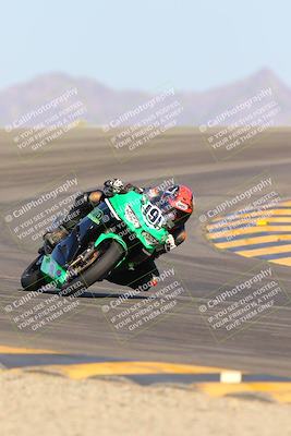 media/Oct-07-2023-CVMA (Sat) [[f84d08e330]]/Race 13 500 Supersport-350 Supersport/